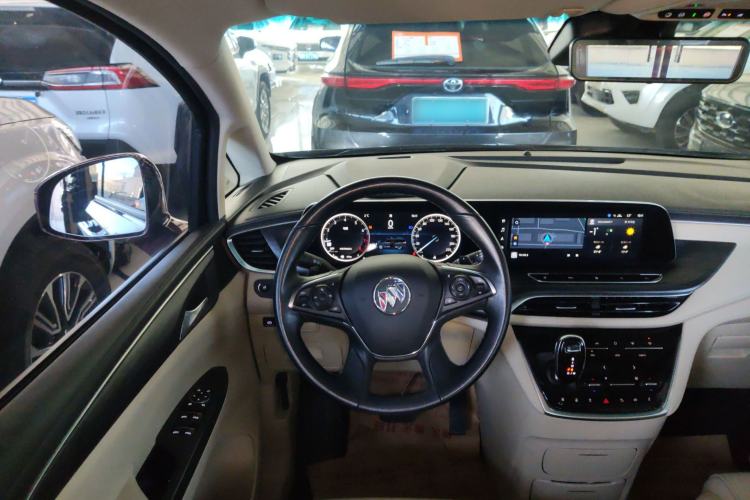 Used Buick GL8 2022 ES Landtrek 653T Flagship Model Steering Wheel