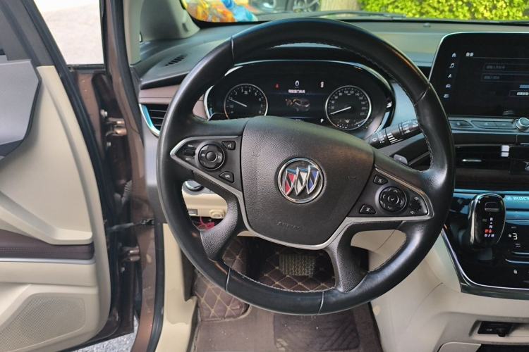 Used Buick GL8 2022 Land Executive Class 652T Prestige Model Steering Wheel