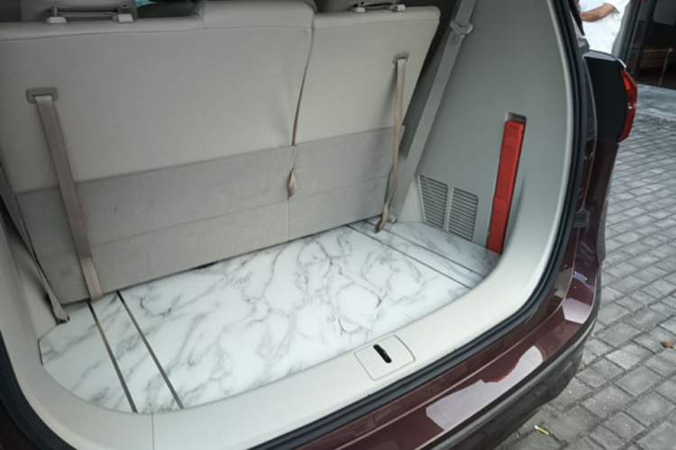 Used Buick GL8 2022 ES Landtrek 653T Comfort Edition Trunk