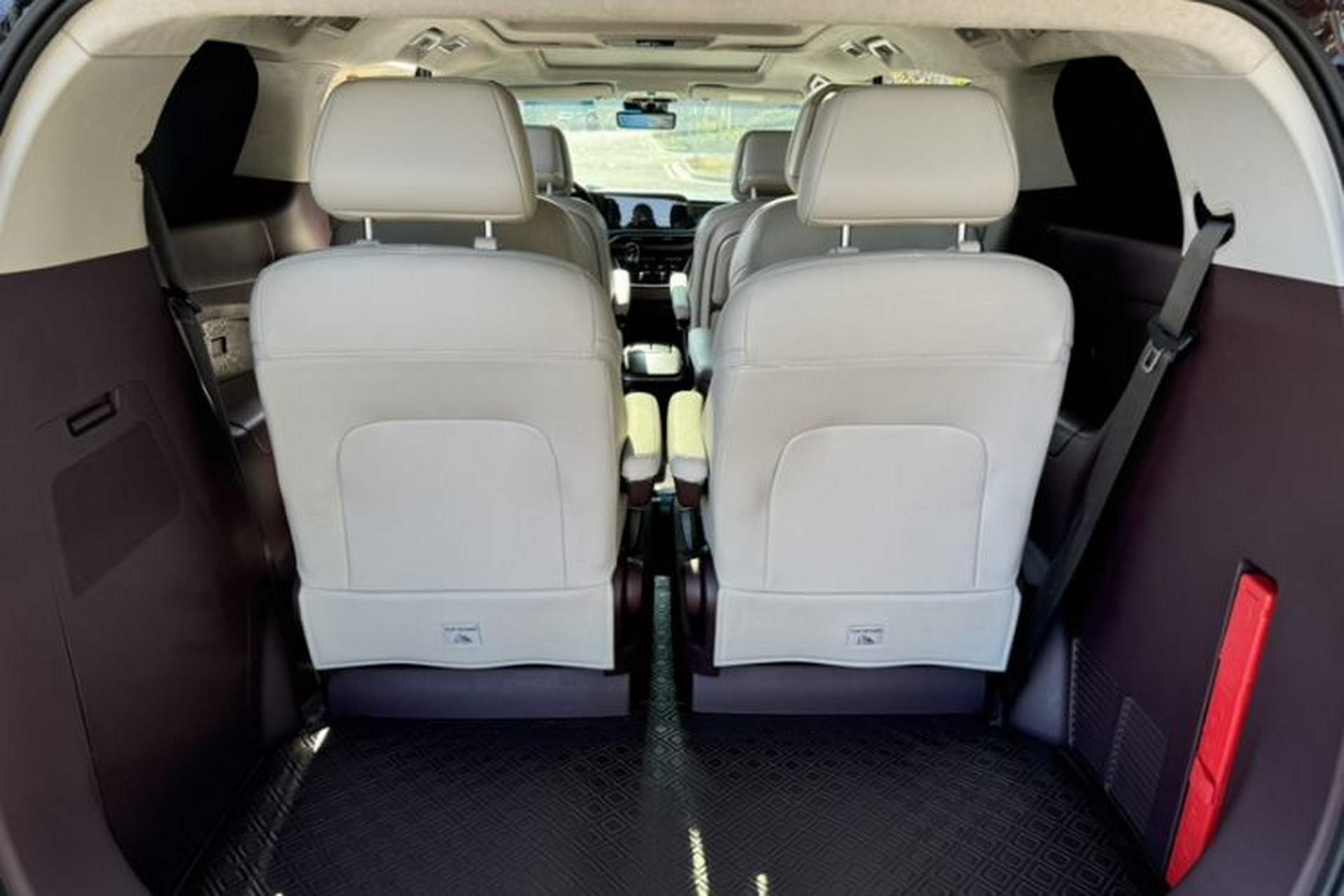 Used Buick GL8 2022 Avenir Aivia Six-Seat Deluxe Edition Trunk