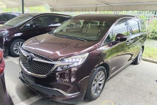 Used Buick GL8 2022 Avenir Aivia 7-Seater Deluxe Edition