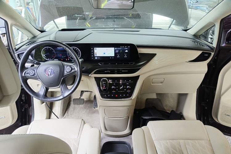 Used Buick GL8 2022 Avenir Aivia 7-Seater Deluxe Edition Center Console