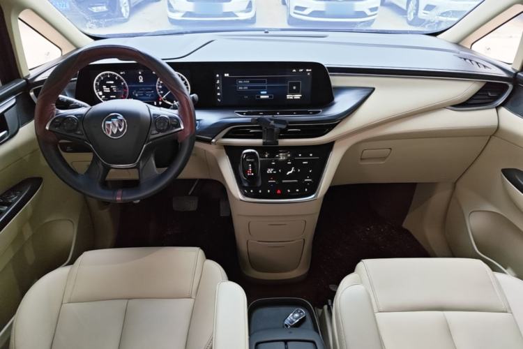 Used Buick GL8 2022 ES Landtrek 653T Luxury Edition Center Console