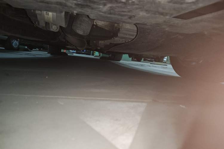 Used Buick GL8 2022 ES Landtrek 653T Comfort Edition Chassis Front