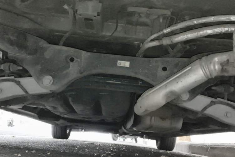 Used Buick GL8 2022 Avenir Aivia Six-Seat Deluxe Edition Chassis Rear