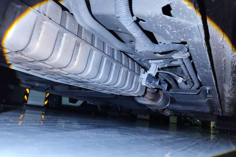 Used Buick GL8 2022 Avenir Aivia Six-Seat Deluxe Edition Chassis Rear Right