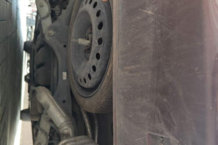 Used Buick GL8 2022 ES Landtrek 653T Comfort Edition Chassis Rear