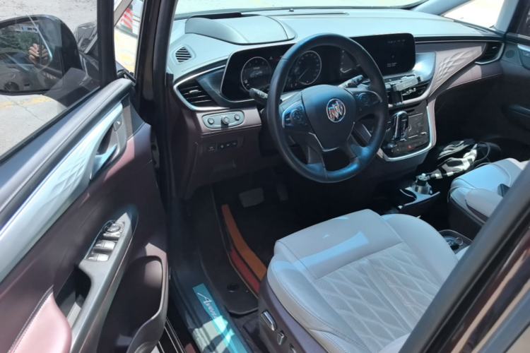 Used Buick GL8 2022 Facelift Avenir Aivia Six-Seat Deluxe Edition Driver Seat
