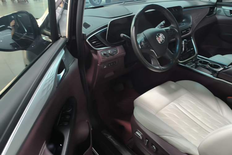 Used Buick GL8 2022 Facelift Avenir Aivia Six-Seat Deluxe Edition Driver Seat