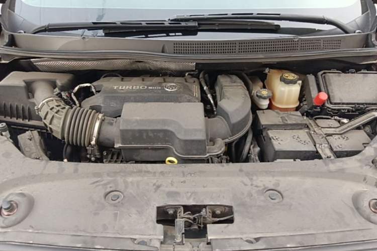Used Buick GL8 2022 ES Landtrek 653T Luxury Edition Engine Bay