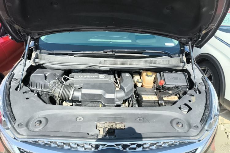 Used Buick GL8 2022 Avenir Aivia Six-Seat Deluxe Edition Engine Bay