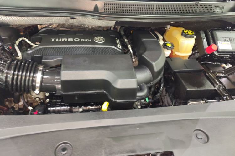 Used Buick GL8 2022 ES Landtrek 653T Luxury Edition Engine Bay