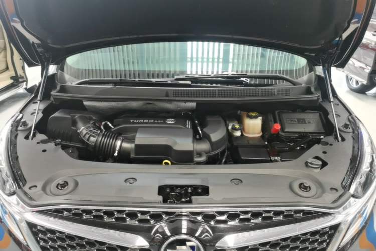 Used Buick GL8 2022 Avenir Aivia Six-Seat Deluxe Edition Engine Bay