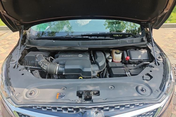 Used Buick GL8 2022 Avenir Aivia 7-Seater Deluxe Edition Engine Bay