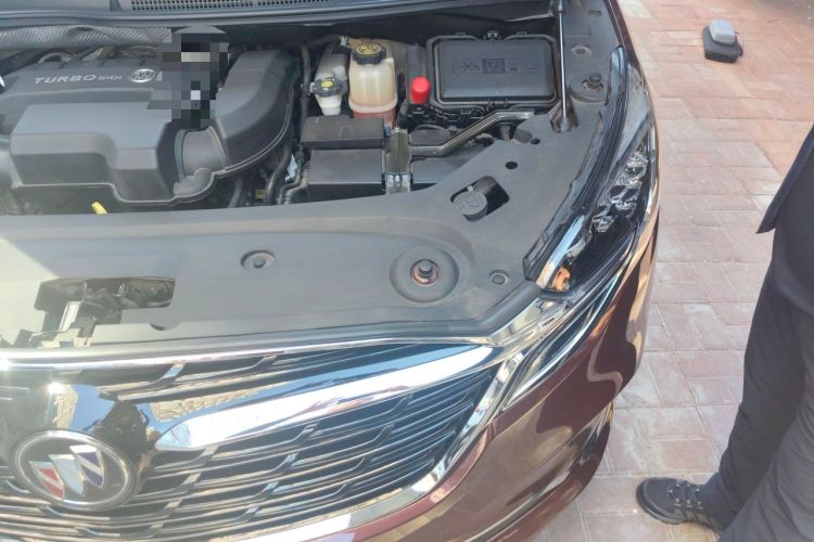 Used Buick GL8 2022 ES Landtrek 653T Luxury Edition Engine Bay Left