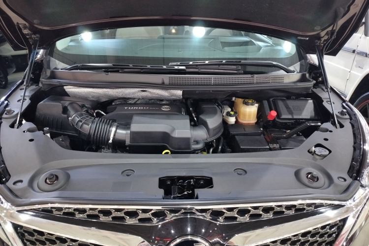 Used Buick GL8 2022 Avenir Aivia Six-Seat Deluxe Edition Engine Bay