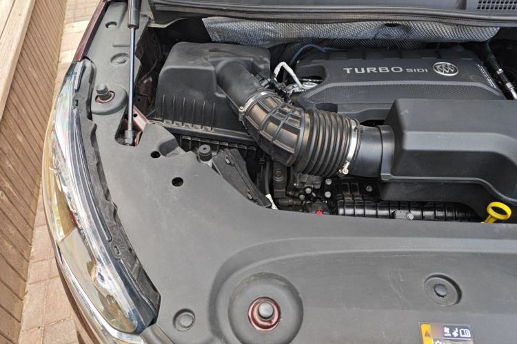 Used Buick GL8 2022 ES Landtrek 653T Comfort Edition Engine Bay Right