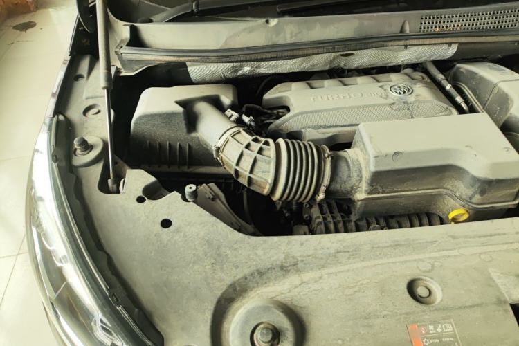 Used Buick GL8 2022 Avenir Aivia 7-Seater Deluxe Edition Engine Bay Right