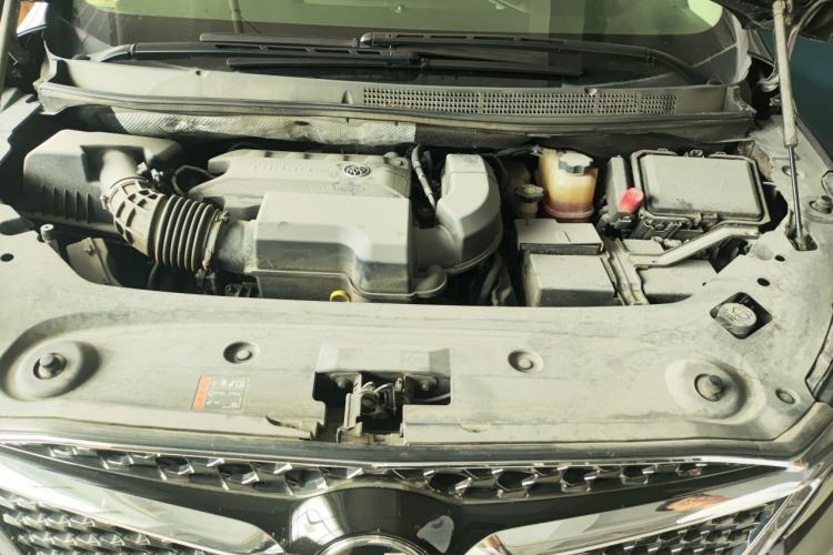 Used Buick GL8 2022 Avenir Aivia 7-Seater Deluxe Edition Engine Bay