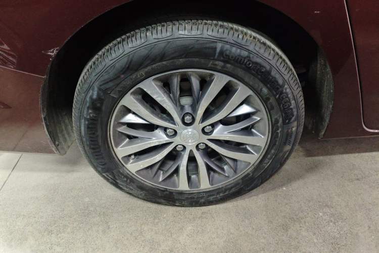Used Buick GL8 2022 ES Landtrek 653T Comfort Edition Exterior 5