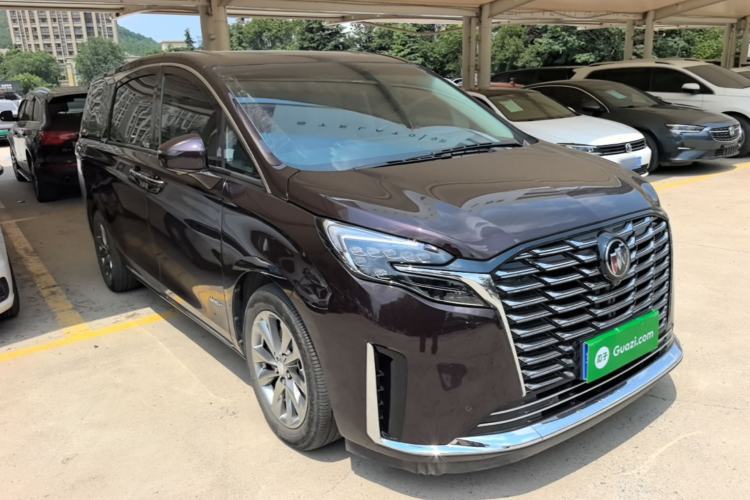 Used Buick GL8 2022 Facelift Avenir Aivia Six-Seat Deluxe Edition Front Right 45 Deg