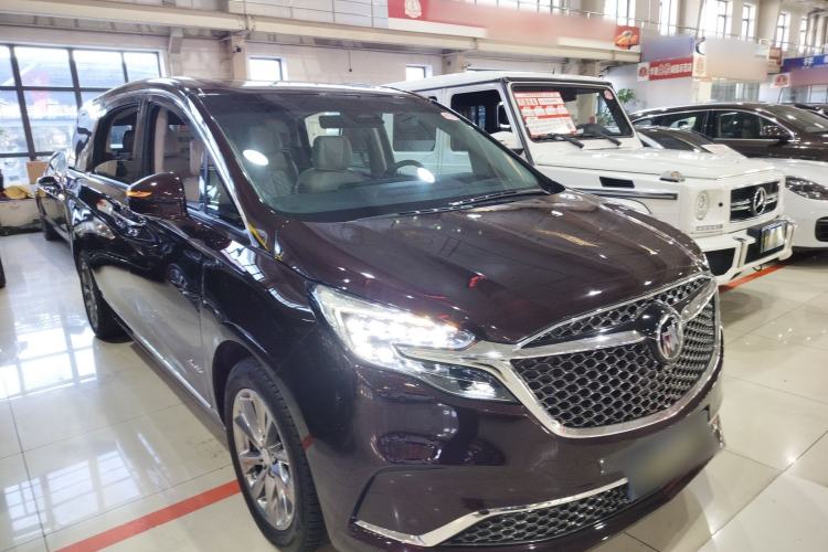 Used Buick GL8 2022 Avenir Aivia Six-Seat Deluxe Edition Front Right 45 Deg