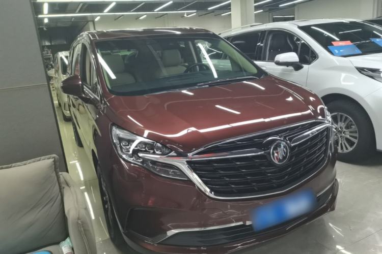 Used Buick GL8 2022 ES Landtrek 653T Luxury Edition Front Right 45 Deg