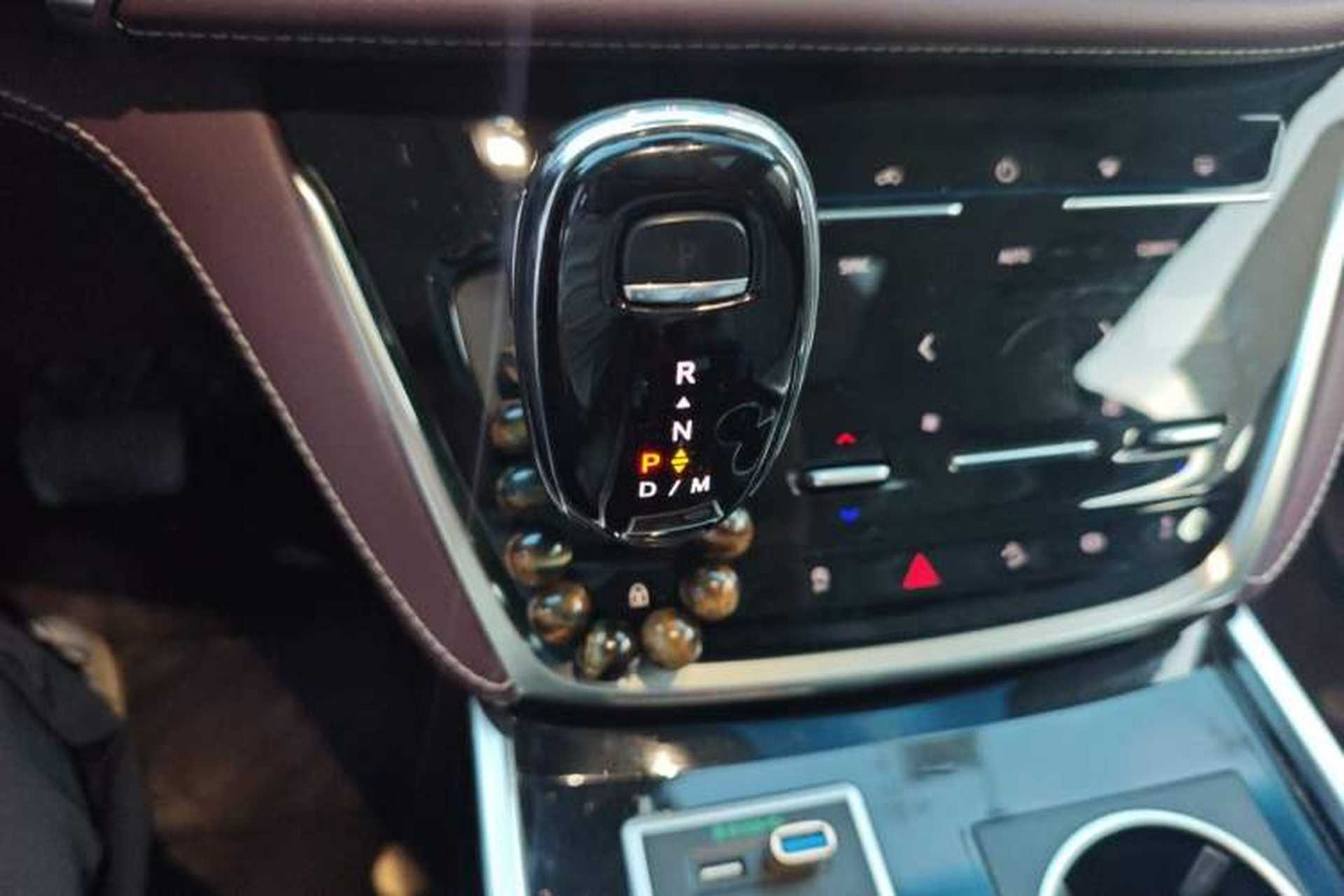 Used Buick GL8 2022 Facelift Avenir Aivia Six-Seat Deluxe Edition Gear Lever