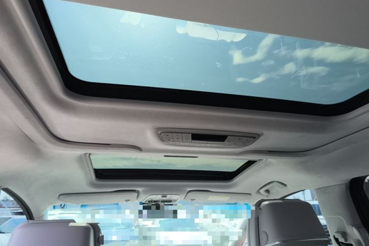 Used Buick GL8 2022 Avenir Aivia Six-Seat Deluxe Edition Headliner