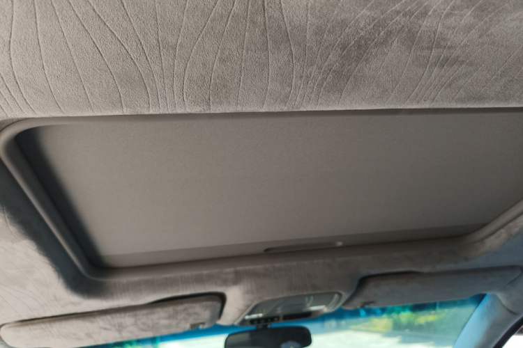 Used Buick GL8 2022 ES Landtrek 653T Comfort Edition Headliner