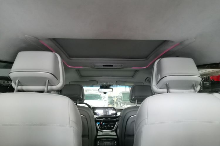 Used Buick GL8 2022 Avenir Aivia Six-Seat Deluxe Edition Headliner