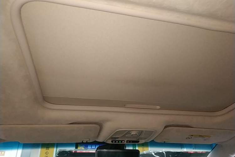 Used Buick GL8 2022 Facelifted Avenir Aivia 7-Seater Premium Edition Headliner