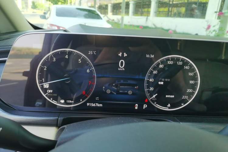 Used Buick GL8 2022 ES Landtrek 653T Flagship Model Instrument Cluster