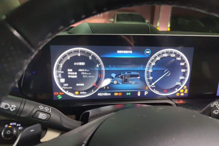 Used Buick GL8 2022 Avenir Aivia Six-Seat Deluxe Edition Instrument Cluster