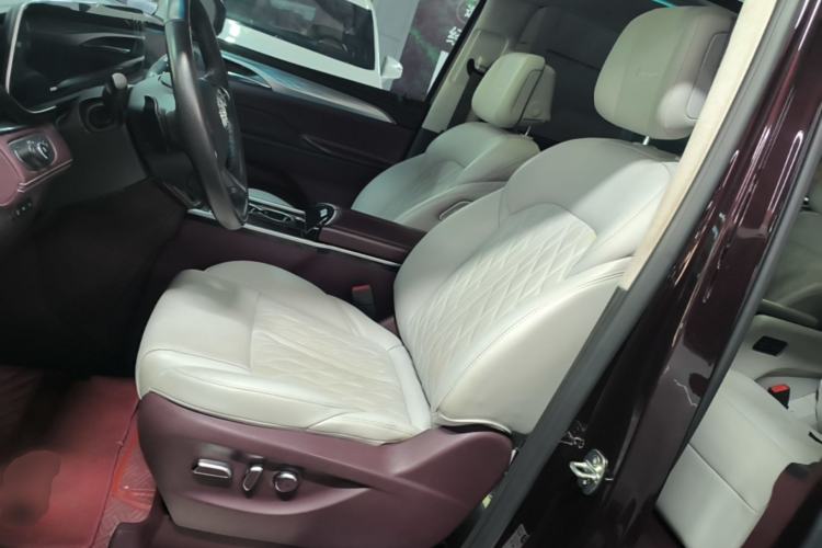 Used Buick GL8 2022 Facelift Avenir Aivia Six-Seat Deluxe Edition Left Front Seat