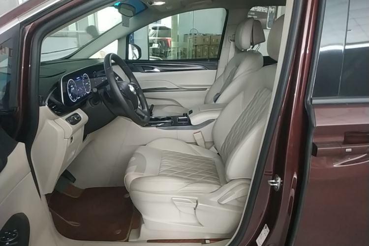 Used Buick GL8 2022 ES Landtrek 653T Comfort Edition Left Front Seat