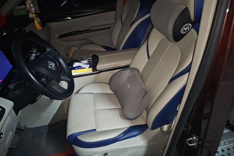 Used Buick GL8 2022 ES Landtrek 653T Comfort Edition Left Front Seat
