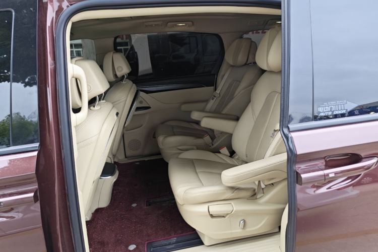 Used Buick GL8 2022 ES Landtrek 653T Luxury Edition Left Rear Seat