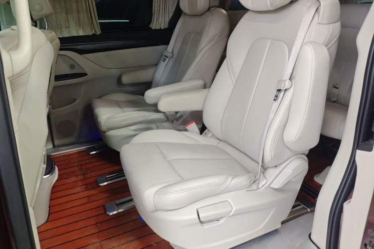 Used Buick GL8 2022 ES Landtrek 653T Comfort Edition Left Rear Seat