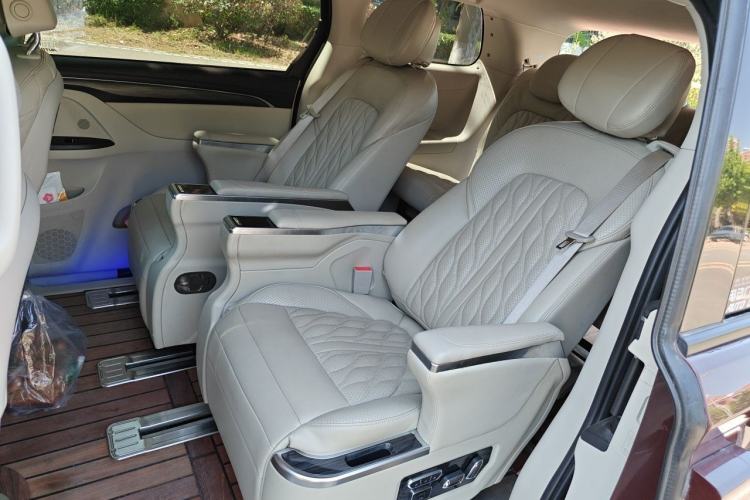Used Buick GL8 2022 ES Landtrek 653T Comfort Edition Left Rear Seat