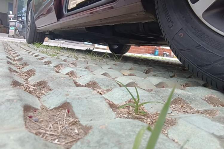 Used Buick GL8 2022 ES Landtrek 653T Luxury Edition Left Side Sill