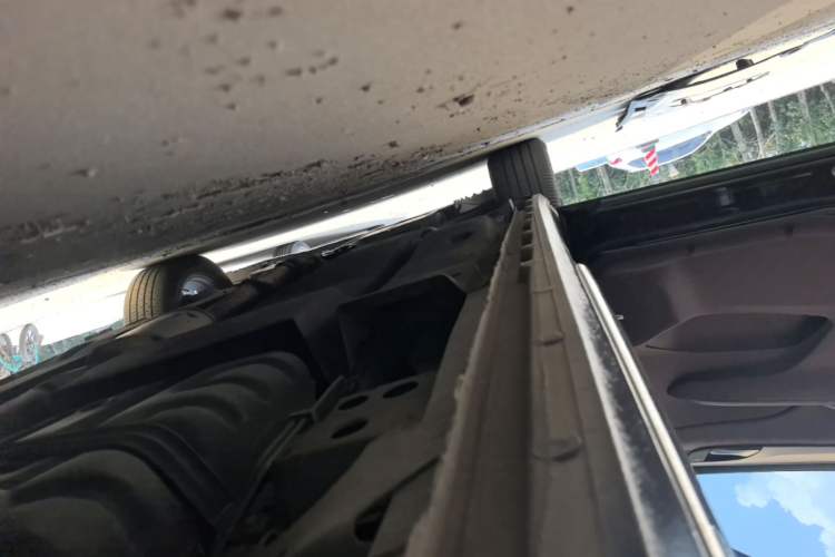 Used Buick GL8 2022 Facelift Avenir Aivia Six-Seat Deluxe Edition Left Side Sill