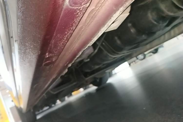 Used Buick GL8 2022 Facelifted Avenir Aivia 7-Seater Premium Edition Left Side Sill