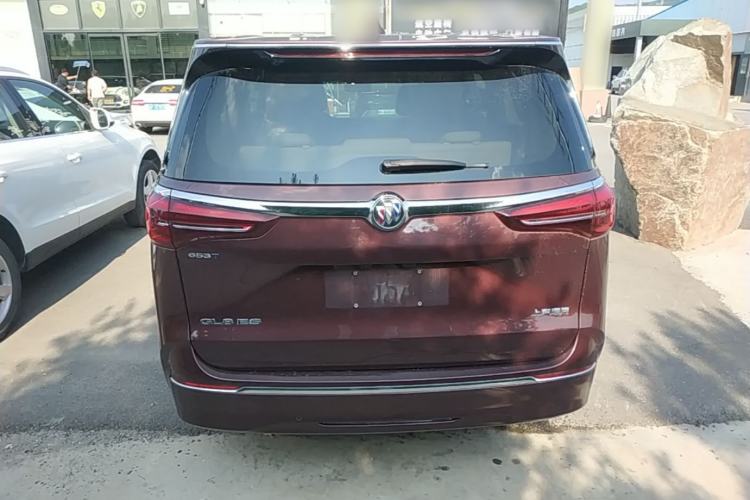 Used Buick GL8 2022 ES Landtrek 653T Luxury Edition Rear