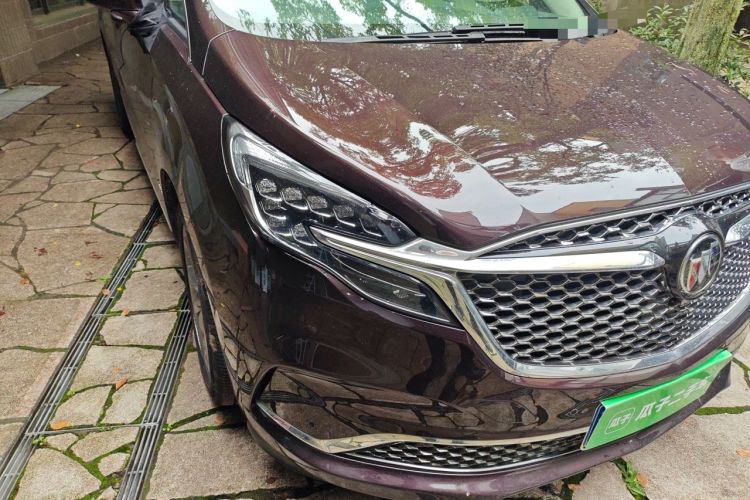 Used Buick GL8 2022 Avenir Aivia Six-Seat Deluxe Edition Right Front Headlight