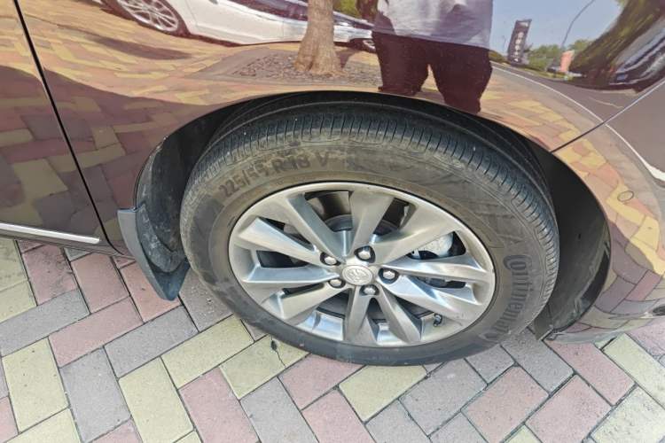 Used Buick GL8 2022 Avenir Aivia 7-Seater Deluxe Edition Right Front Wheel Hub
