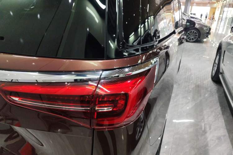 Used Buick GL8 2022 ES Landtrek 653T Luxury Edition Right Rear Taillight