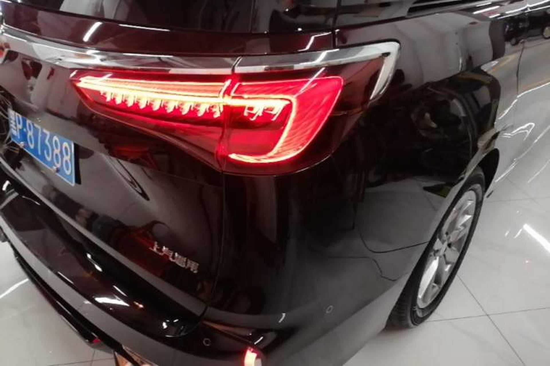 Used Buick GL8 2022 Avenir Aivia Six-Seat Deluxe Edition Right Rear Taillight