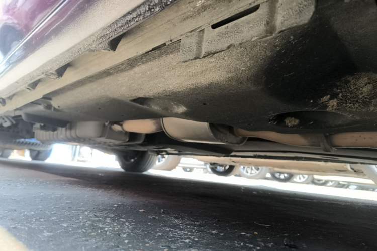 Used Buick GL8 2022 Avenir Aivia Six-Seat Deluxe Edition Right Side Sill