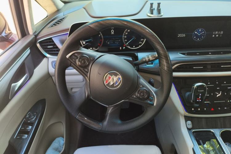 Used Buick GL8 2022 ES Landtrek 653T Comfort Edition Steering Wheel